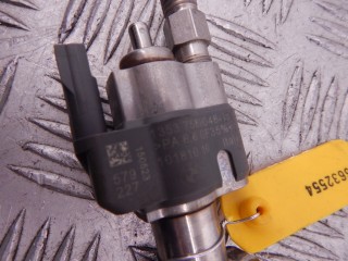 Форсунка, ориг. номер 7589048, 13534548853, 13537565137, 13537584681, 13537589048, 7565137, 7584681, N43, 4548853, 13537625713, 7625713, BMW 1-series (E87) 2007-2011