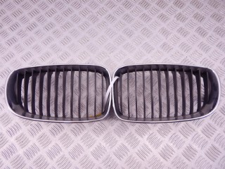 Решетка радиатора BMW 1-series (E87) 2007-2011, 1.6 л, 6МКПП, 7166439