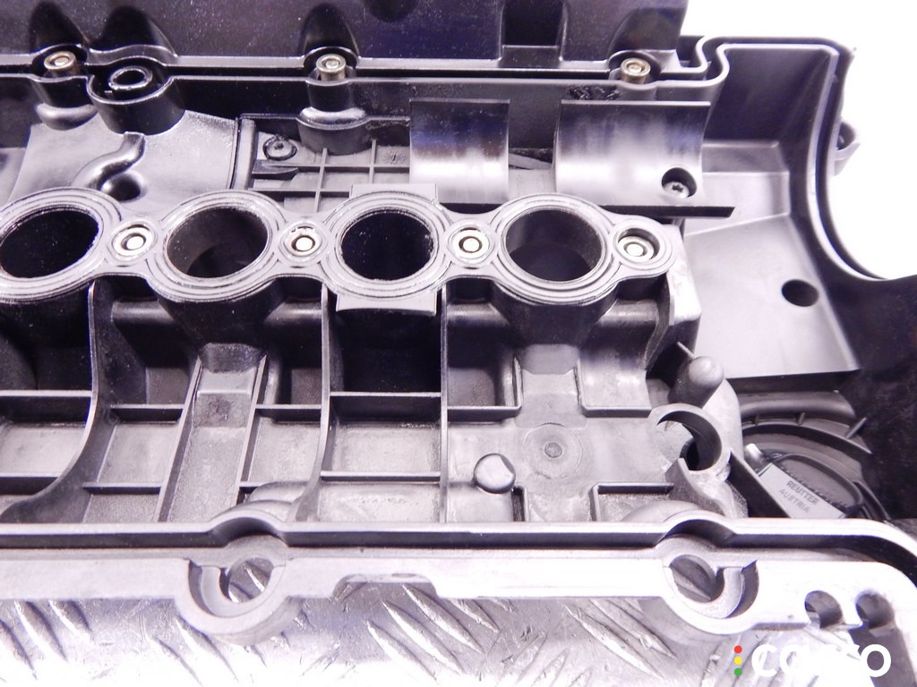 Клапанная крышка BMW 3-series (E90/91/92) 2004-2008, 2.0 л, дизель, M47N2, фото 8