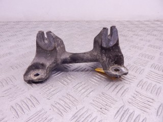 Кронштейн КПП BMW 3-series (E90/91/92) 2004-2008, M47N2