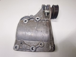 Кронштейн компрессора кондиционера, ориг. номер CJB116A003, Suzuki SX4 2006-2014