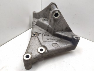 Кронштейн генератора, ориг. номер YLU500430, Land Rover Range Rover Sport 2005-2009