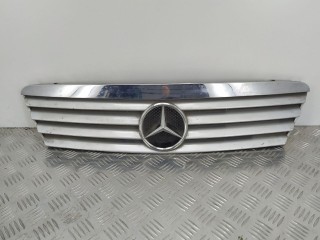 Решетка радиатора Mercedes A-klasse 1997-2001