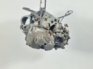 КПП механическая (МКПП) 6-ступенчатая, ориг. номер KWB, Volkswagen Golf 2008-2012