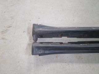 Накладка на порог, ориг. номер 768511KA6A, 768501KA6A, Nissan Juke 2010-2014