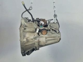 КПП механическая (МКПП) 6-ступенчатая, ориг. номер TL4075, 320103562R, Renault Duster 2010-2015