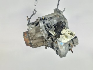 КПП механическая (МКПП) 5-ступенчатая Citroen C4 2004-2014