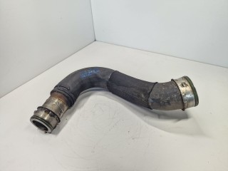 Патрубок интеркулера Volkswagen Touareg 2002-2007