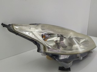 Фара правая, ориг. номер 9802221380, Peugeot 208 2012-2016