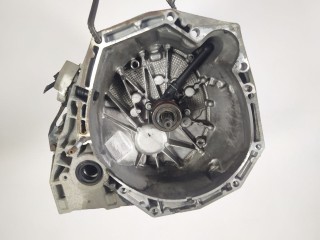 КПП механическая (МКПП) 6-ступенчатая Renault Duster 2010-2015