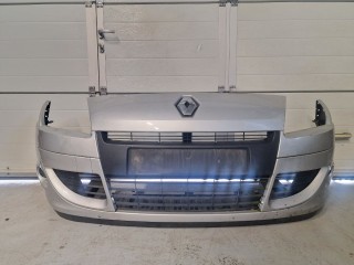 Бампер передний Renault Scenic 2009-2012