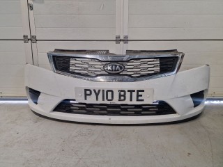 Бампер передний Kia Ceed 2006-2010