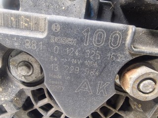 Генератор, ориг. номер 0124325163, 13229984, Opel Astra 1998-2009