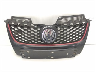 Решетка радиатора Volkswagen Golf 2003-2009