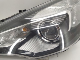 Фара левая, ориг. номер 13281282, 030126260100, Opel Astra 2006-2014