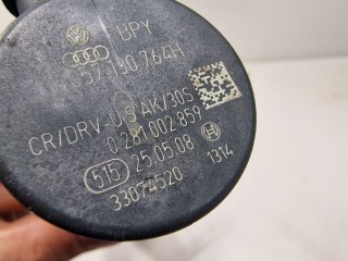 Топливная рампа, ориг. номер 03L130089, 03L906051, 057130764H, 0281002859, Volkswagen Tiguan 2006-2011