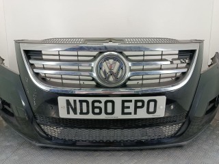 Бампер передний, ориг. номер 5N0853653A, 5N0807221, Volkswagen Tiguan 2006-2011