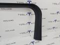 1009236-00, 1009255-00 накладка двери (крышки) багажника Tesla Model S 1 поколение [рестайлинг] 2018г. - фото №3