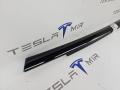 1873554-22 молдинг двери задней правой Tesla Model S 1 поколение [2-й рестайлинг] 2022г. - фото №2