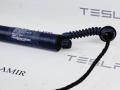 1065664-00 амортизатор электрический крышки багажника левый Tesla Model X 1 поколение 2018г. - фото №2