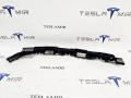 2040185-00, L876695 крепление фары (кронштейн фары) правой Tesla Model 3 2 поколение 2024г. - фото №2