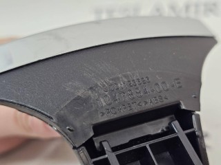 Знак эмблема "Т" переднего бампера, ориг. номер 1047884-00, Tesla Model X 1 поколение 2015-2021