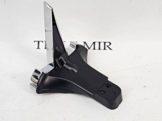 Знак эмблема "Т" переднего бампера, ориг. номер 1047884-00, Tesla Model X 1 поколение 2015-2021