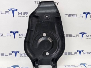 Защита накладка рычага (лодочки) левая, ориг. номер 1111302-00, Tesla Model 3 1 поколение 2017-2021