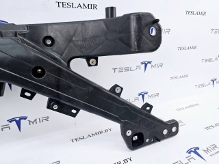 передняя панель (телевизор), ориг. номер 1083501-00, 1110240-00, 1118289-00, Tesla Model 3 1 поколение 2017-2021