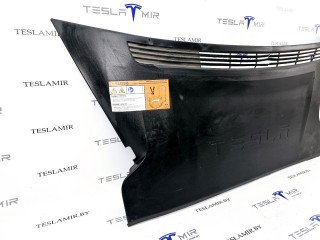 Подкапотный пластик бокса задний, ориг. номер 1060481-00, 1060482-00, Tesla Model S 1 поколение [рестайлинг] 2016-2021