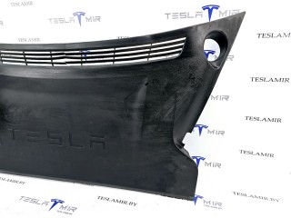 Подкапотный пластик бокса задний, ориг. номер 1060481-00, 1060482-00, Tesla Model S 1 поколение [рестайлинг] 2016-2021