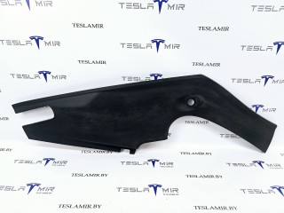Подкапотный пластик бокса левый, ориг. номер 1060477-00, 1060478-00, Tesla Model S 1 поколение [рестайлинг] 2016-2021