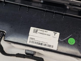 бардачок, ориг. номер 1563041-00, Tesla Model S 1 поколение [2-й рестайлинг] 2021-2026