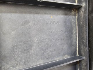 защита бампера переднего, ориг. номер 1564701-00, Tesla Model S 1 поколение [2-й рестайлинг] 2021-2026