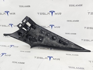Накладка стойки С внутренняя правая верхняя, ориг. номер 1565767-00, Tesla Model S 1 поколение [2-й рестайлинг] 2021-2026