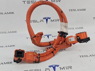 прочая запчасть, ориг. номер 1588323-10, 1613686-00, Tesla Model S  [2-й рестайлинг] 2021-2026