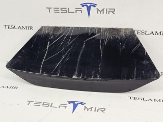заглушка заднего бампера под крюк, ориг. номер 1565582-00, 1565584-00, Tesla Model S 1 поколение [2-й рестайлинг] 2021-2026