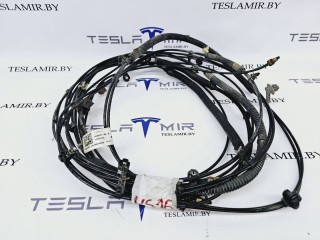 прочая запчасть, ориг. номер 1420937-00, Tesla Model X  [рестайлинг] 2021-2026
