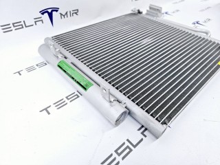 Радиатор кондиционера (передний) правый, ориг. номер 6007613-00, Tesla Model S 1 поколение [рестайлинг] 2016-2021