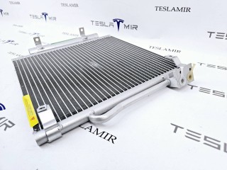 Радиатор кондиционера (передний) правый, ориг. номер 6007613-00, Tesla Model S 1 поколение [рестайлинг] 2016-2021
