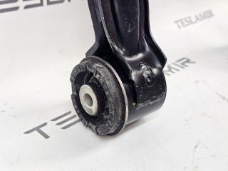 Рычаг верхний передний (подкова) правый, ориг. номер 6008930-00, 1043966-00, Tesla Model S 1 поколение [рестайлинг] 2016-2021