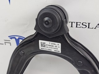 прочая запчасть, ориг. номер 1044326-00, Tesla Model Y 2020-2026