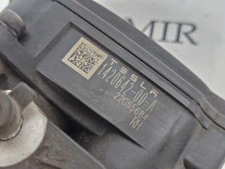 суппорт тормозной задний правый, ориг. номер 1420642-00, Tesla Model S 1 поколение [2-й рестайлинг] 2021-2026