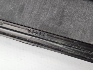 прочая запчасть, ориг. номер 1098751-00, Tesla Model 3 2017-2021