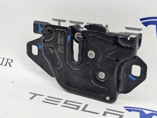 замок капота, ориг. номер 1500397-00, Tesla Model Y 2020-2026