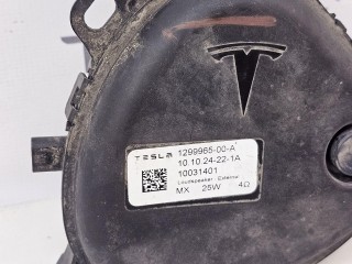 прочая запчасть, ориг. номер 1299965-00, Tesla Model 3 2017-2021