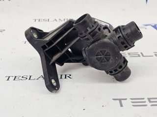 Клапан 3-х ходовой системы охлаждения, ориг. номер 1593942-00, 1593942-50, Tesla Model S 1 поколение [2-й рестайлинг] 2021-2026