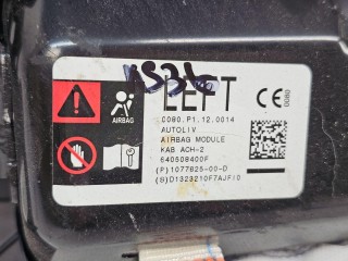 подушка безопасности коленная водителя, ориг. номер 1143753-00, 1077825-00, 1083345-00, Tesla Model 3 2017-2021