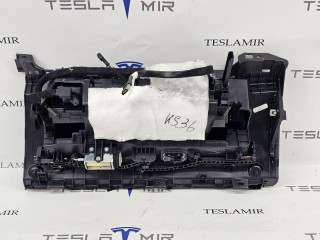 бардачок, ориг. номер 1007151-70, 1565714-00, 1083340-00, Tesla Model 3 2017-2021