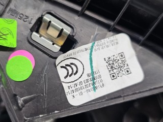 бардачок, ориг. номер 1007151-70, 1565714-00, 1083340-00, Tesla Model 3 2017-2021